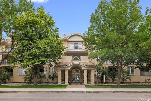 205-2242 Cornwall St, Regina, SK, S4P2K9 | Card Image