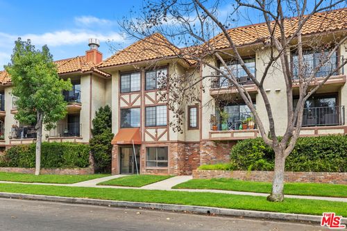 9-11127 La Maida St, North Hollywood, CA, 91601 | Card Image