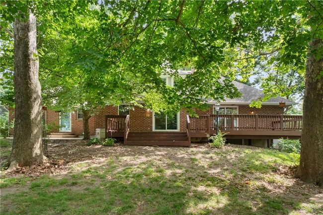 1150 Ne Colbern Rd, House other with 4 bedrooms, 5 bathrooms and null parking in Lee's Summit MO | Image 39