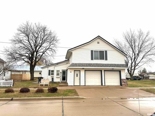 24 E Gillet St, Preston, IA, 52069-9375 | Card Image