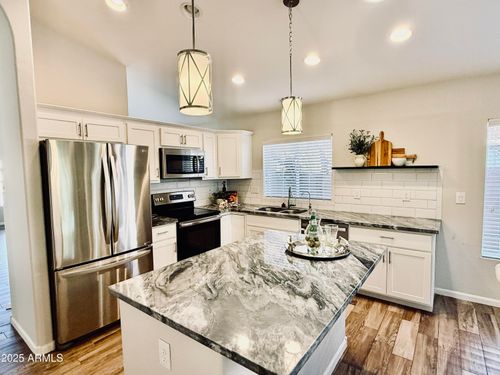 20283 N 51st Dr, Glendale, AZ, 85308-9319 | Card Image