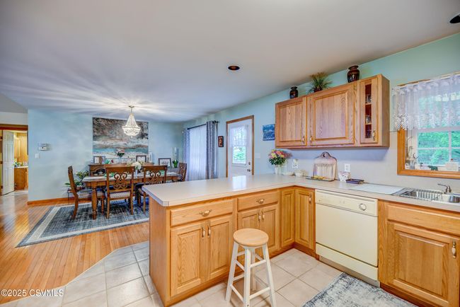 17 Makara Dr, House other with 3 bedrooms, 2 bathrooms and null parking in Drums PA | Image 13