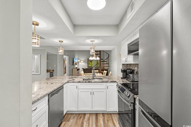 D14 - 223 Maison Dr, Condo with 3 bedrooms, 2 bathrooms and null parking in Myrtle Beach SC | Image 8