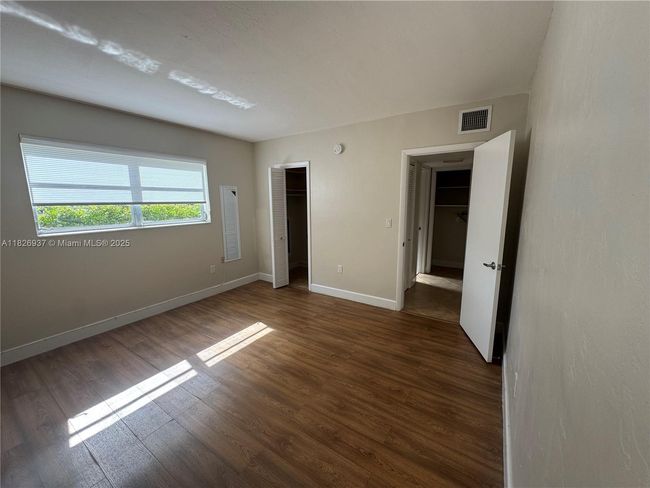 APT-5 - 115 Calabria Ave, Condo with 1 bedrooms, 1 bathrooms and null parking in Coral Gables FL | Image 9