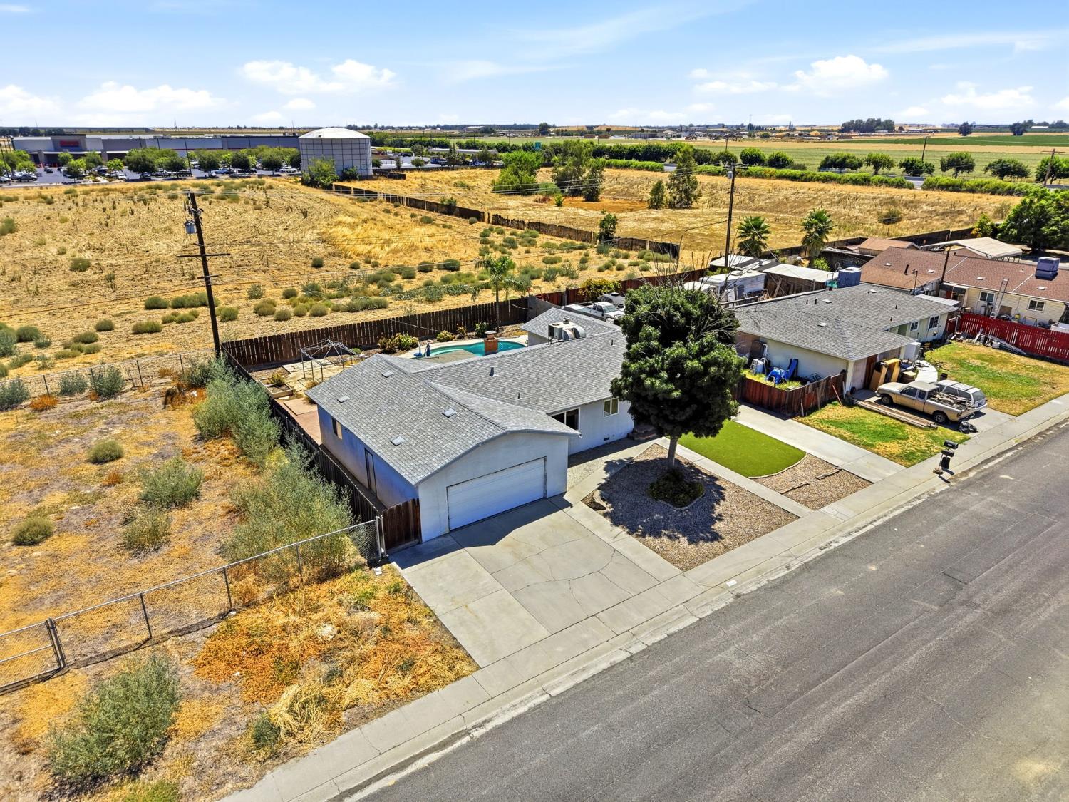 Residential in Hanford 4