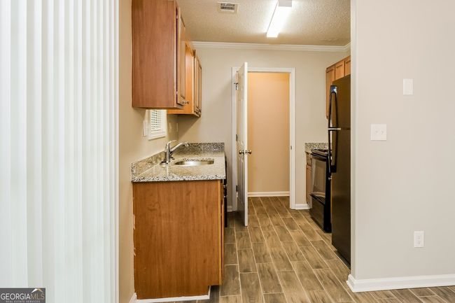 68 Gilliams Xing Sw, House other with 2 bedrooms, 3 bathrooms and null parking in Cartersville GA | Image 8