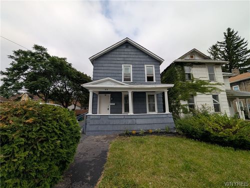 616 7th St, Niagara Falls, NY, 14301-1742 | Card Image
