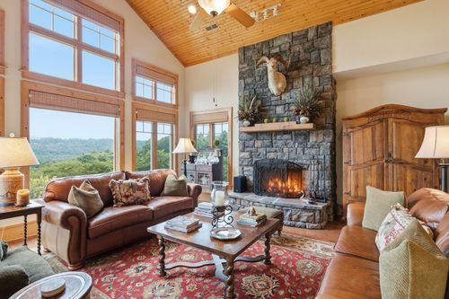 203-756 Trillium Ridge Rd, Cullowhee, NC, 28723-2471 | Card Image