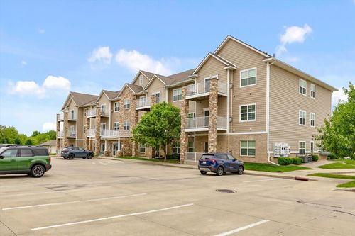 2205-8350 Ep True Pkwy, West Des Moines, IA, 50266-8344 | Card Image
