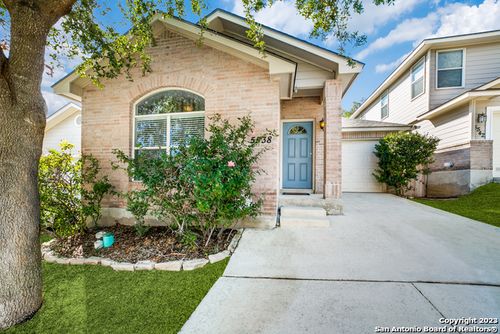5538 Painter Grn, San Antonio, TX, 78240 | Card Image