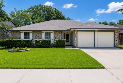 5211 Rivertree Ln, Spring, TX, 77379-6031 | Card Image