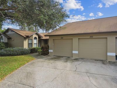 1700 Hamilton Court, House other with 2 bedrooms, 2 bathrooms and null parking in Dunedin FL | Image 3