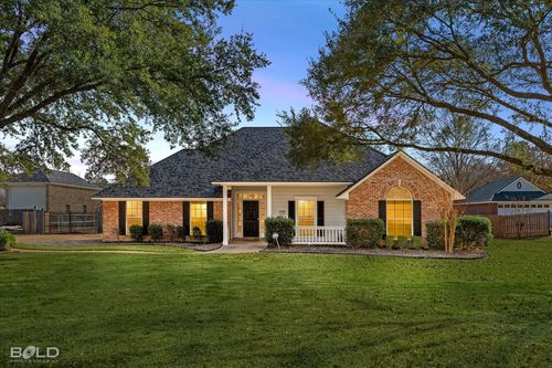 218 Ridgefield Dr, Bossier City, LA, 71111-2369 | Card Image
