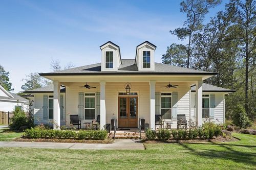 208 Menetre Dr, Covington, LA, 70433-6008 | Card Image