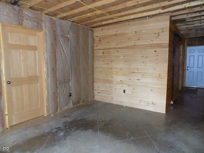 Master Bedroom on Main | Image 7