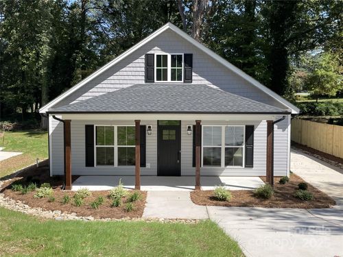 404 N Peterson St, Stanley, NC, 28164-1844 | Card Image