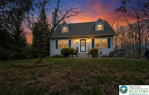 3529 Peak Dr, Tobyhanna, PA, 18466-8164 | Card Image