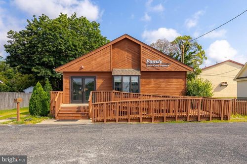 1160 E Landis Ave, Vineland, NJ, 08360-4215 | Card Image