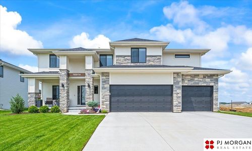 10914 N 171st St, Bennington, NE, 68007-5079 | Card Image