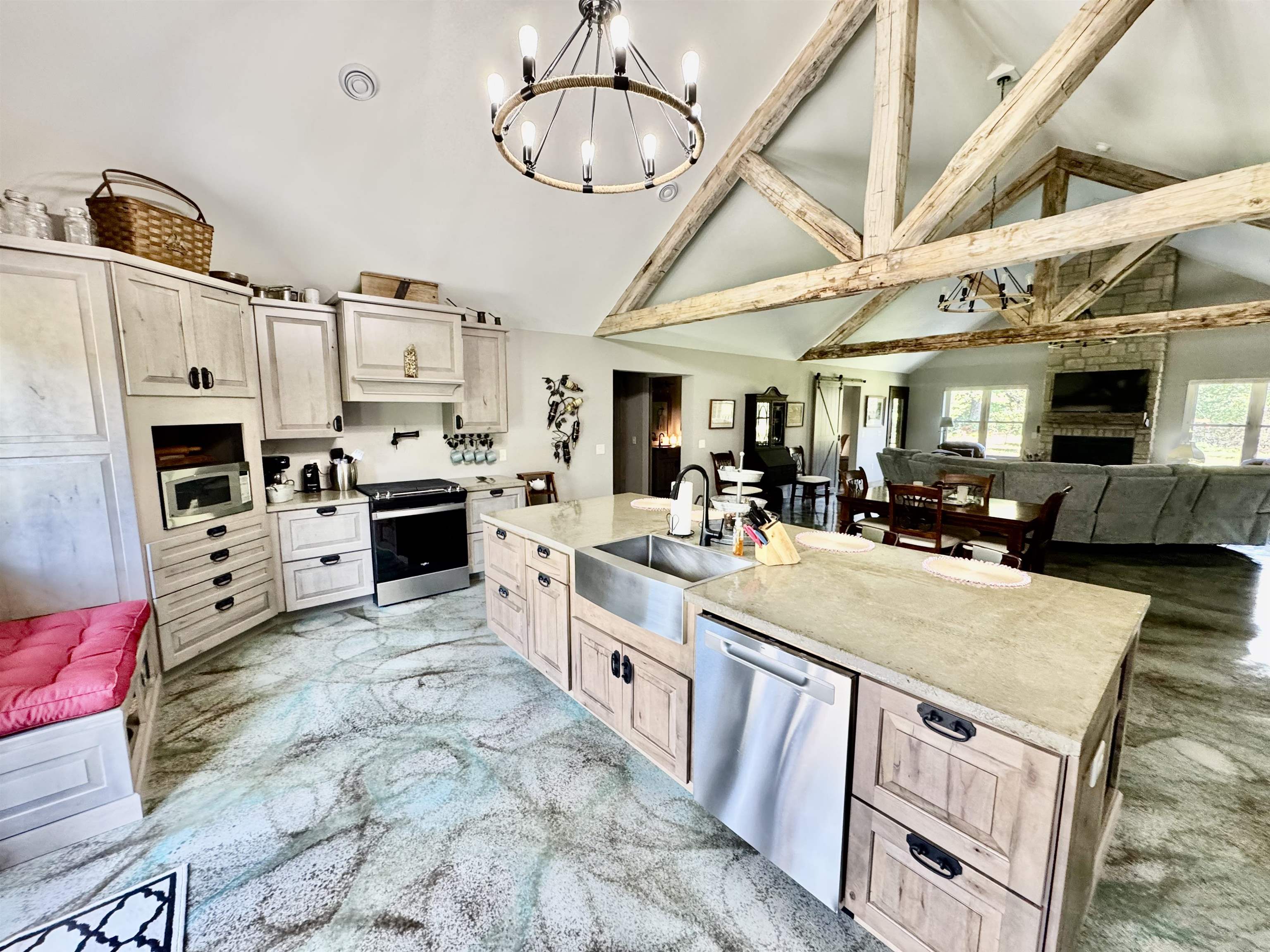 Residential in Strongs Prairie 5