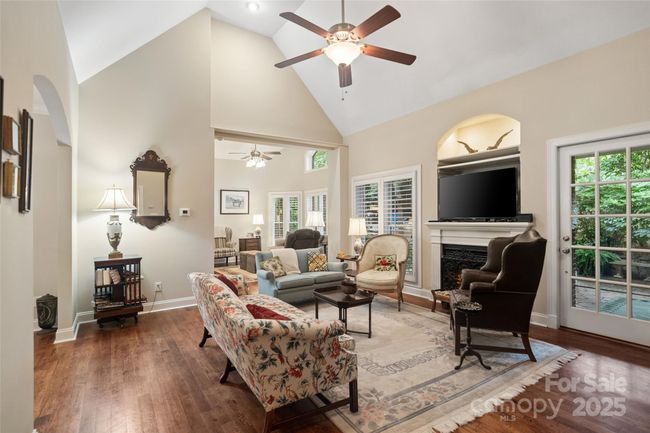 23 Tanglewood Rd, House other with 3 bedrooms, 3 bathrooms and null parking in Lake Wylie SC | Image 4
