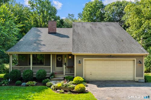 10 Anna Dr, Oxford, CT, 06478-1802 | Card Image