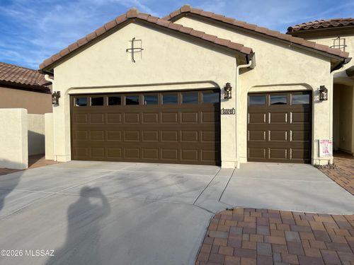 60019 E Heron Dr, Oracle, AZ, 85623-7548 | Card Image