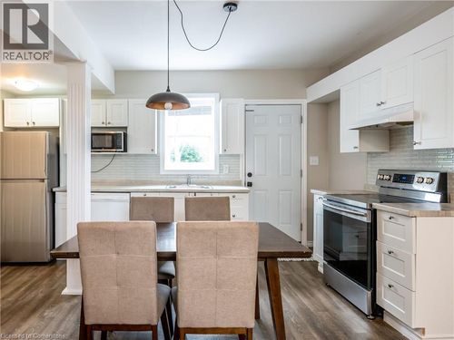 10 Douglas Ave, Hamilton, ON, L8L5P6 | Card Image