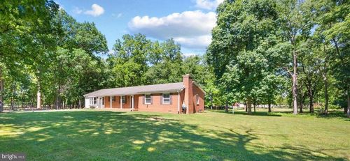 2085 Crums Church Rd, BERRYVILLE, VA, 22611-2024 | Card Image