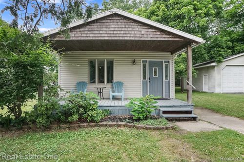187 Clairemont Dr, Lake Orion, MI, 48362-3615 | Card Image