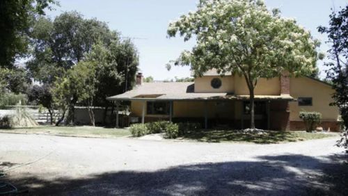 11700 Foothill Ave, Gilroy, CA, 95020-8922 | Card Image