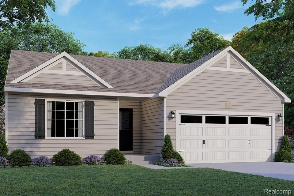 Treymore St, Lapeer, MI 48446