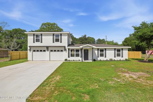 4701 Hilltop Dr, Ocean Springs, MS, 39564-6008 | Card Image