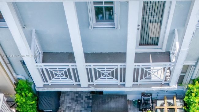 7514 Nw 108 Th Path, Townhouse with 3 bedrooms, 3 bathrooms and null parking in Doral FL | Image 53