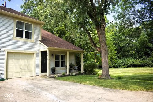 7962 Valley Farms Ct, Indianapolis, IN, 46214-1501 | Card Image