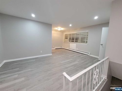 121 Pennington Ave, Passaic, NJ, 07055-4764 | Card Image