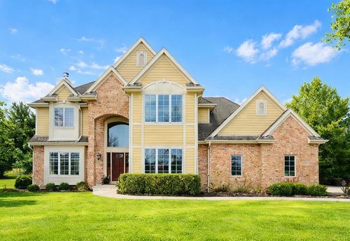 W283N6297 Hibritten Way, Hartland, WI, 53029-8229 | Card Image