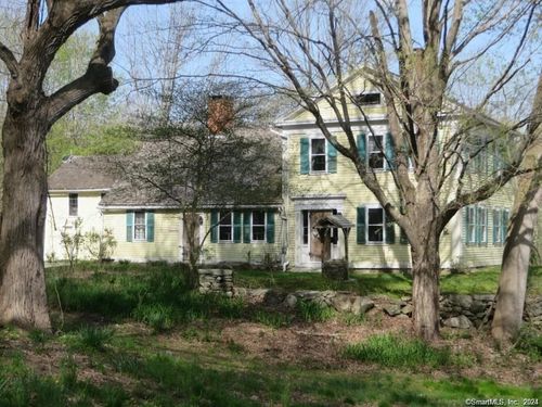 21 Page Rd, Pomfret Center, CT, 06259-2426 | Card Image