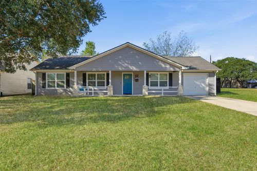 1915 8th Street, Hempstead, TX, 77445 | Card Image