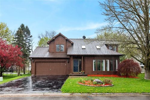 7 Fieldstone Ln, West Henrietta, NY, 14586-9544 | Card Image