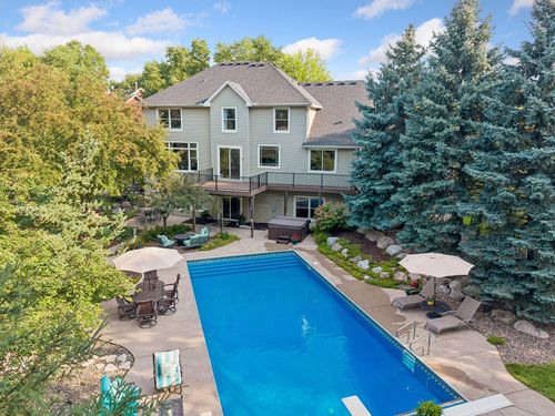 8381 Hidden Ponds Alcove, Woodbury, MN, 55125-5000 | Card Image