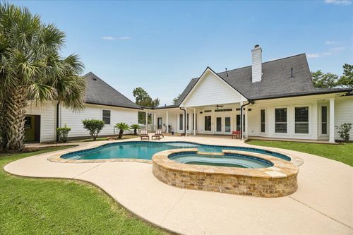 9064 Grand Lake Estates Dr, Montgomery, TX, 77316-5416 | Card Image