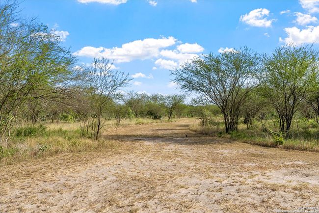 226 Private Rd 3251, Home with 4 bedrooms, 2 bathrooms and null parking in Alice TX | Image 34