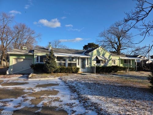 414 Main St, Keansburg, NJ, 07734-2138 | Card Image