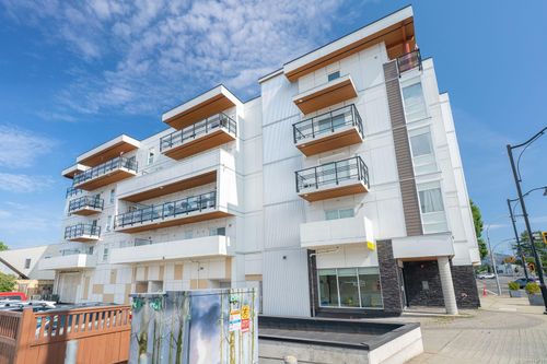 208-15 Canada Ave, Duncan, BC, V9L1T3 | Card Image