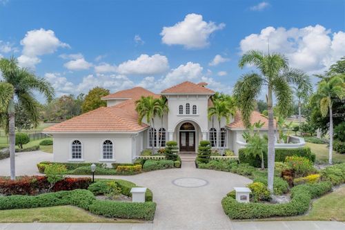 7007 Portmarnock Pl, LAKEWOOD RANCH, FL, 34202-2594 | Card Image