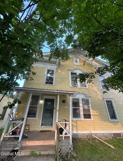 136 Wells Ave, Middleburgh, NY, 12122-6500 | Card Image