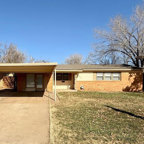 2806 54th St, Lubbock, TX, 79413-4906 | Card Image
