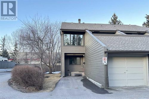 4935 Dalton Dr Nw, Calgary, AB, T3A2E5 | Card Image