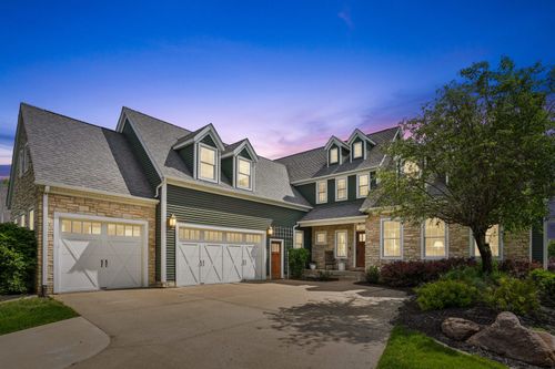 5529 Judge Rd, Bettendorf, IA, 52722-1176 | Card Image